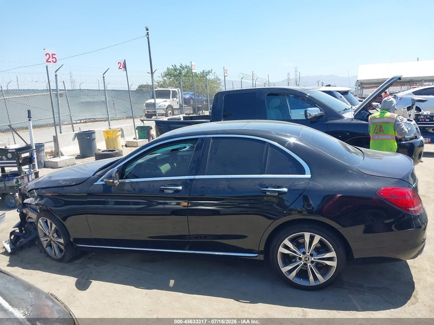 2017 Mercedes-Benz C 300 VIN: 55SWF4JB4HU232693 Lot: 45633317
