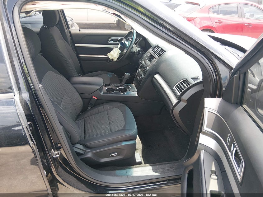 2017 FORD EXPLORER auction photo 5