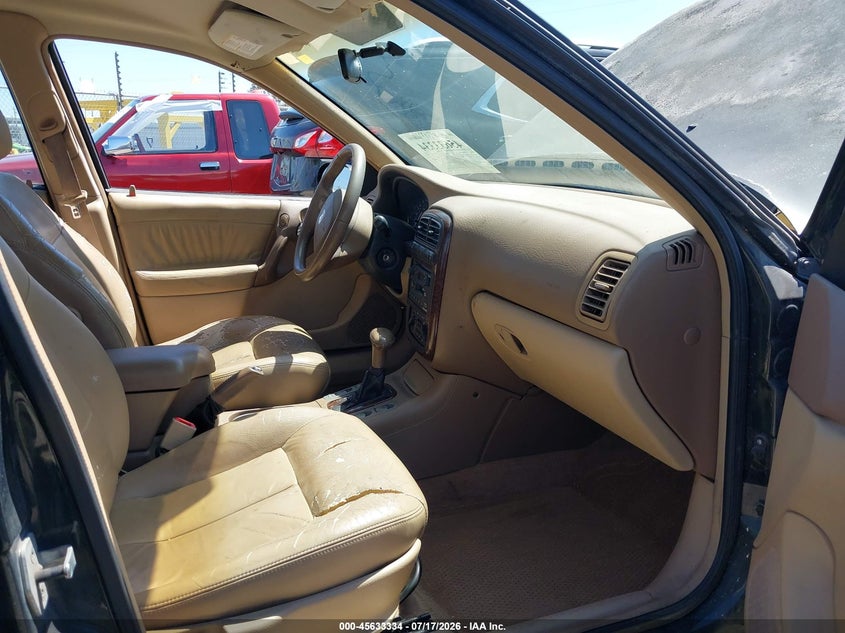 2000 SATURN LS1 auction photo 5