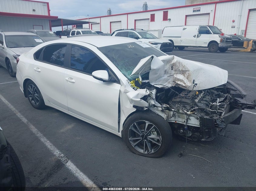 2024 KIA FORTE auction photo 1