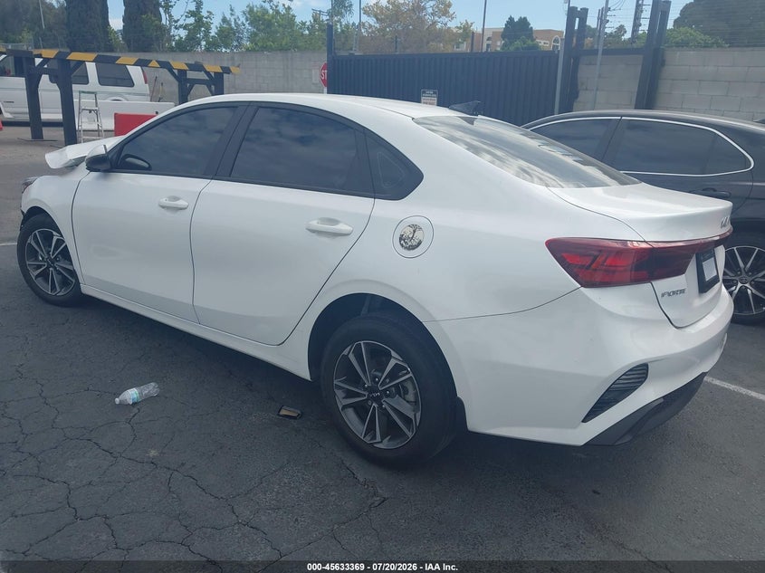 2024 KIA FORTE auction photo 3