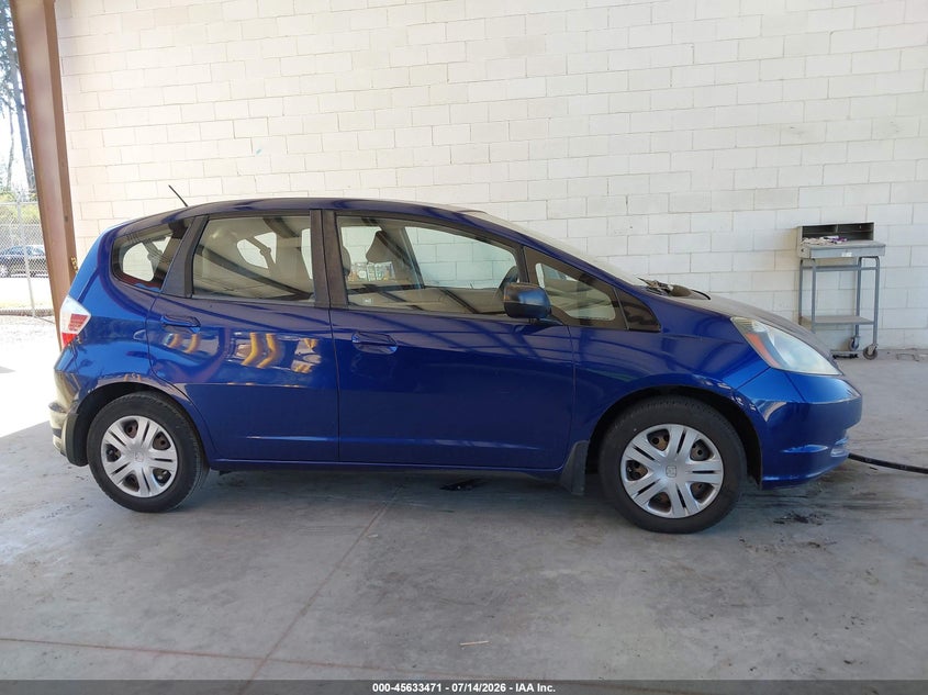 2011 Honda Fit VIN: JHMGE8H32BC019498 Lot: 45633471