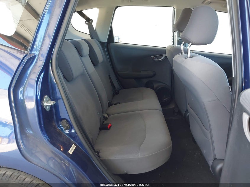 2011 Honda Fit VIN: JHMGE8H32BC019498 Lot: 45633471