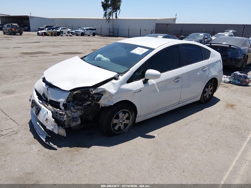 2010 Toyota Prius, Front End, IAAI, VIN JTDKN3DU0A0116079 — photo 2