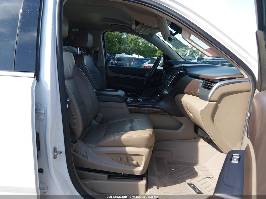 2020 CHEVROLET SUBURBAN 2WD LT — Photo 5