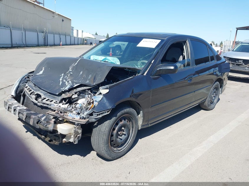 2004 Honda Civic, Front & Rear, IAAI, VIN 2HGES26784H565177 — photo 2