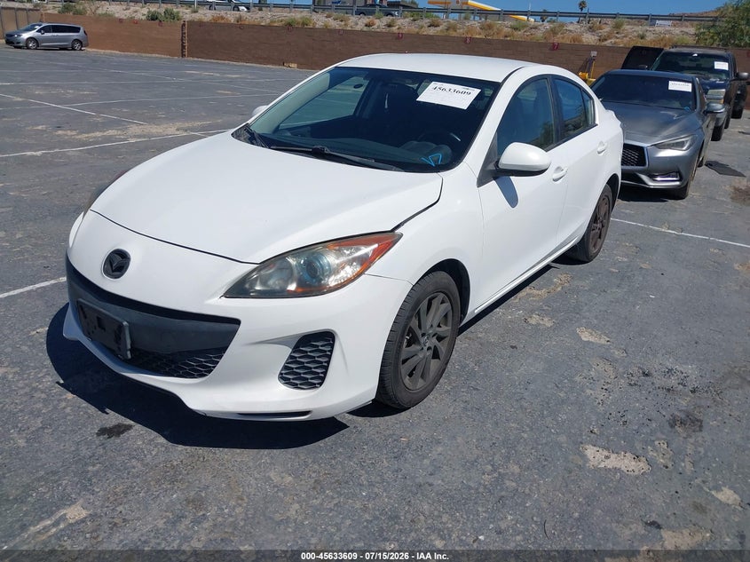 2013 MAZDA MAZDA3 auction photo 2
