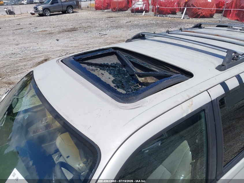 1999 Toyota 4Runner Limited V6 VIN: JT3GN87R8X0119769 Lot: 45633663