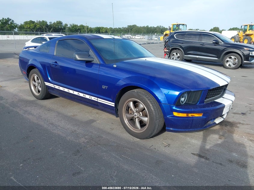 2005 FORD MUSTANG auction photo 1