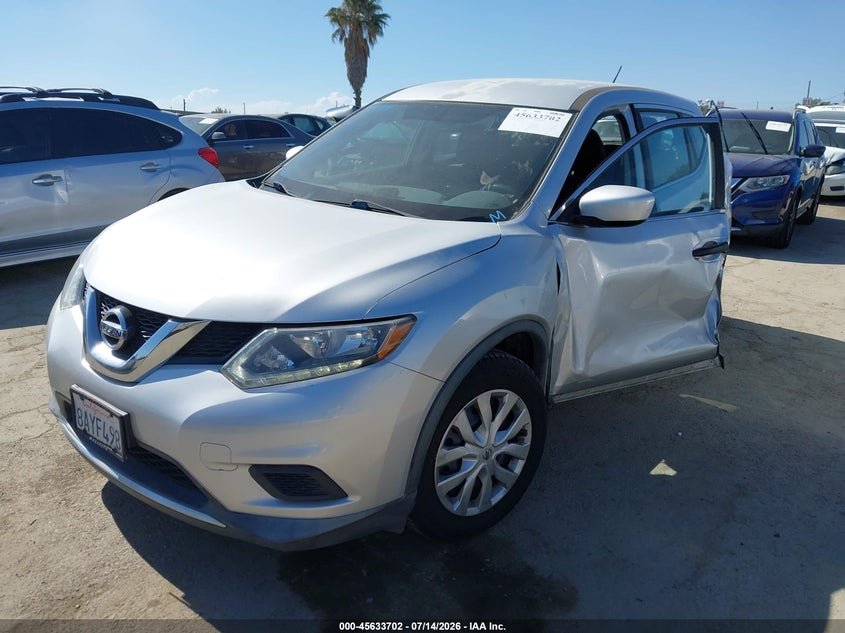 2016 Nissan Rogue, Left Side, IAAI, VIN KNMAT2MT9GP696239 — photo 2