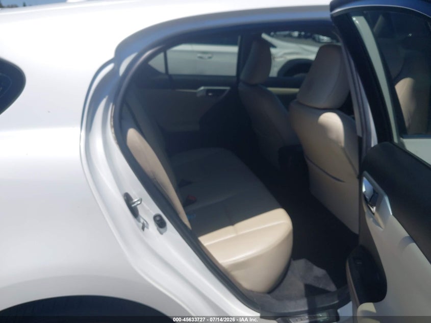2012 LEXUS CT 200H auction photo 8