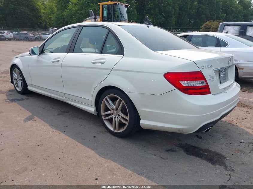2012 MERCEDES-BENZ C 300 auction photo 3