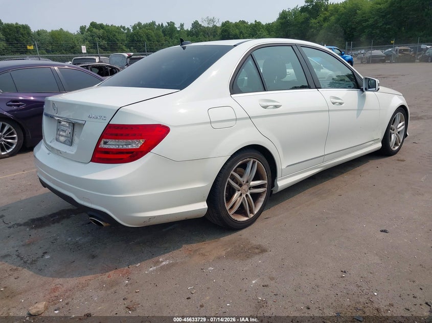 2012 MERCEDES-BENZ C 300 auction photo 4