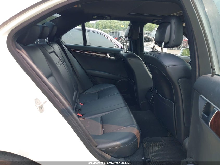 2012 MERCEDES-BENZ C 300 auction photo 8