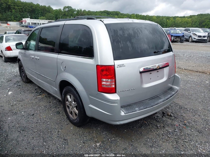 Vin: 2a4rr5d15ar413353, lot: 46132392, chrysler town & country touring 20103