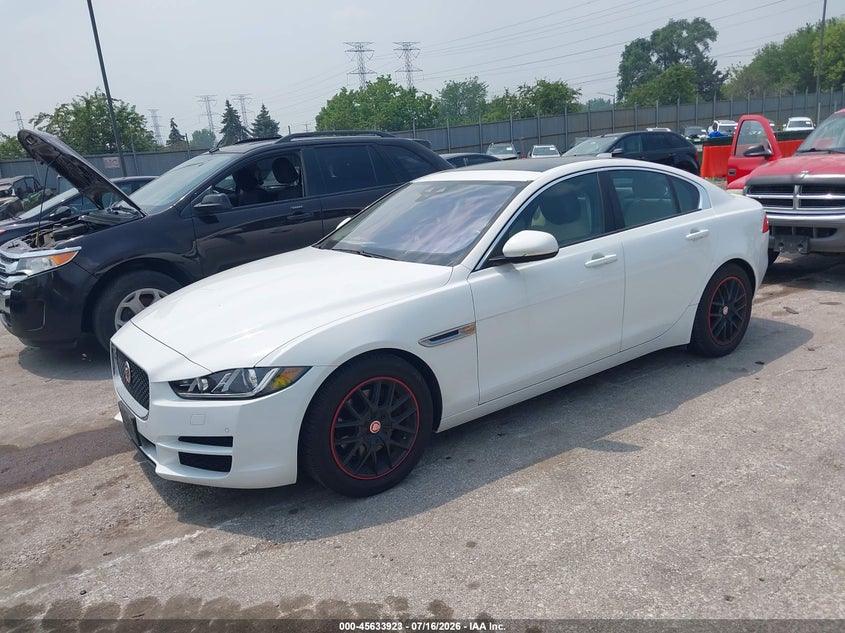 2017 JAGUAR XE auction photo 2