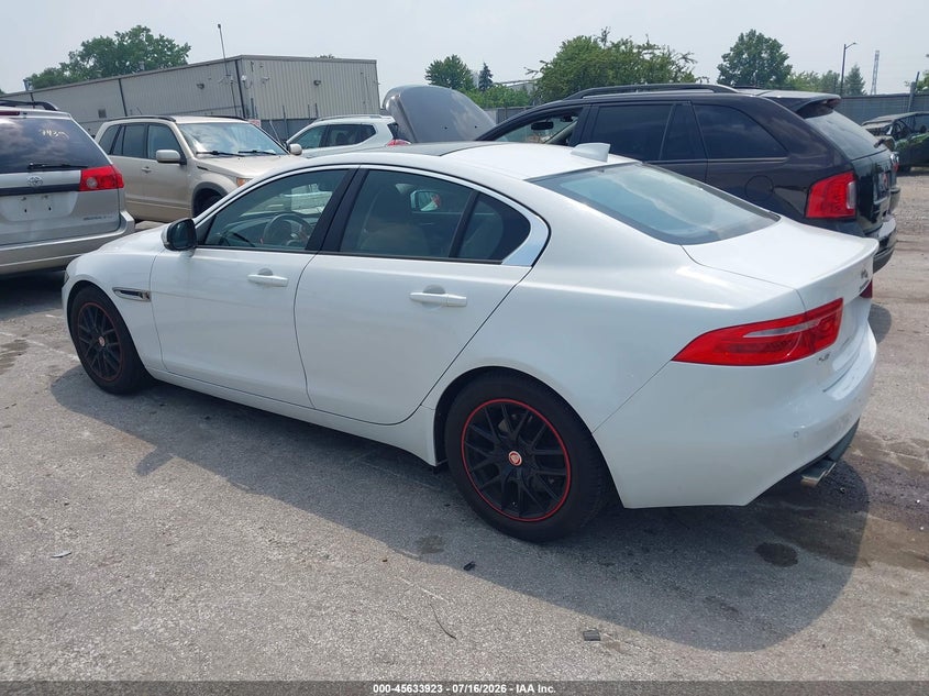 2017 JAGUAR XE auction photo 3