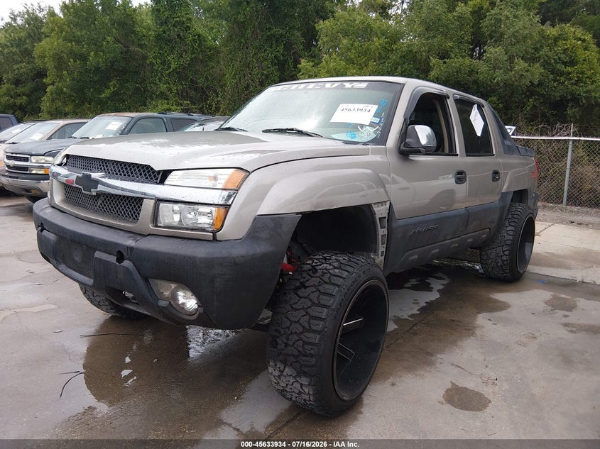 2002 CHEVROLET AVALANCHE 1500 auction photo 2