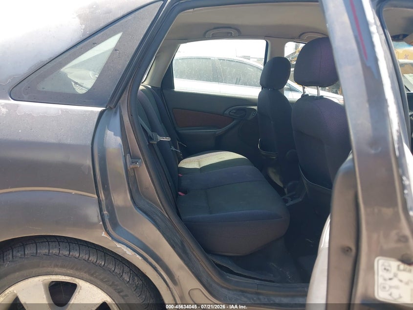 2002 FORD FOCUS auction photo 8