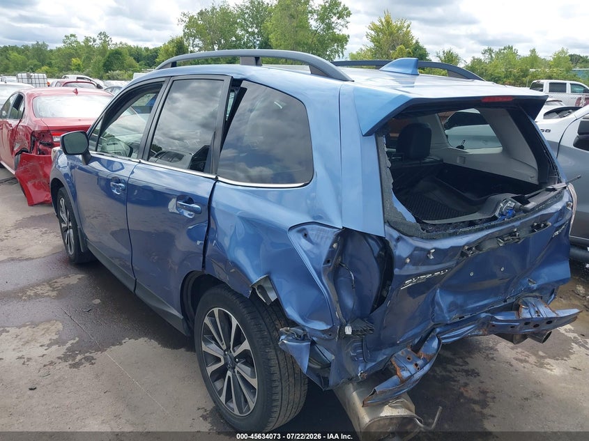 2017 SUBARU FORESTER auction photo 3