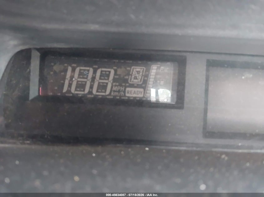 2012 TOYOTA PRIUS C auction photo 7