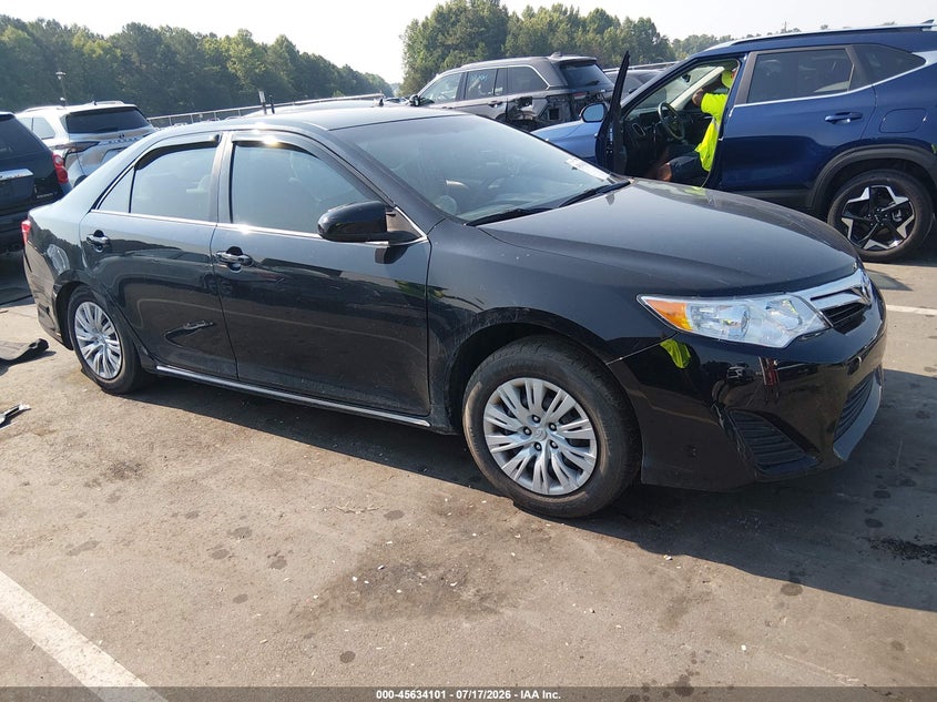 2012 TOYOTA CAMRY auction photo 1