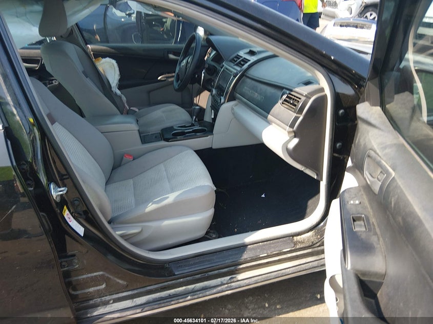 2012 TOYOTA CAMRY auction photo 5