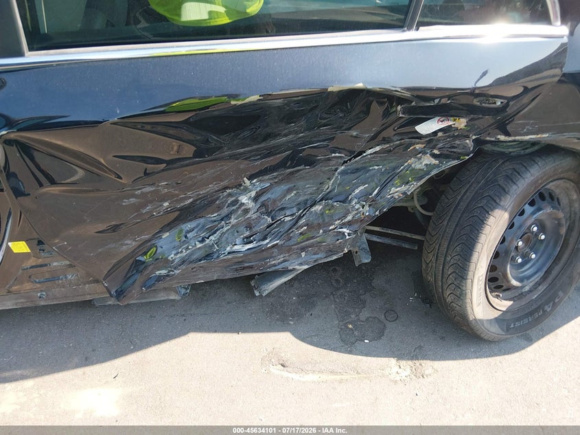 2012 TOYOTA CAMRY auction photo 6