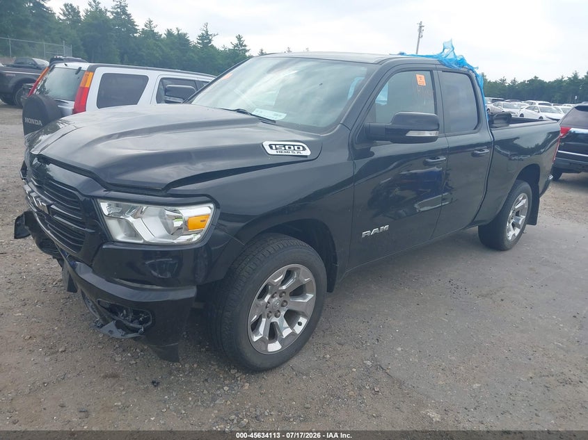 Vin: 1c6srfbt3ln266426, lot: 46132614, ram 1500 big horn  4x4 6'4 box 20202