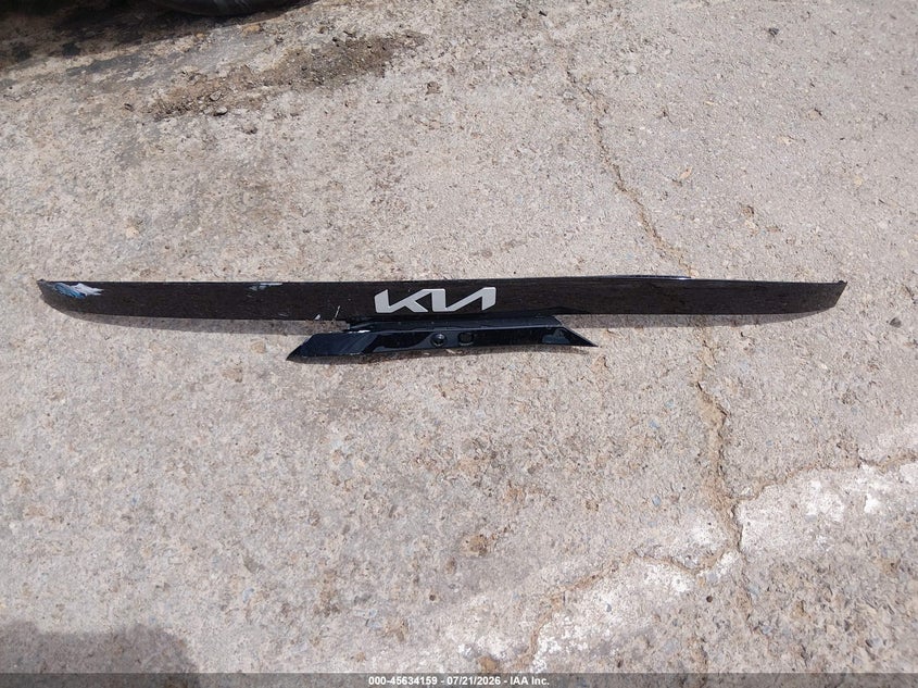 2025 KIA K4 LX · Фото 12