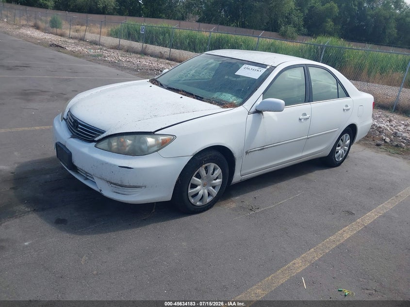 2005 Toyota Camry Le 4T1BE32K05U587855 photo 1