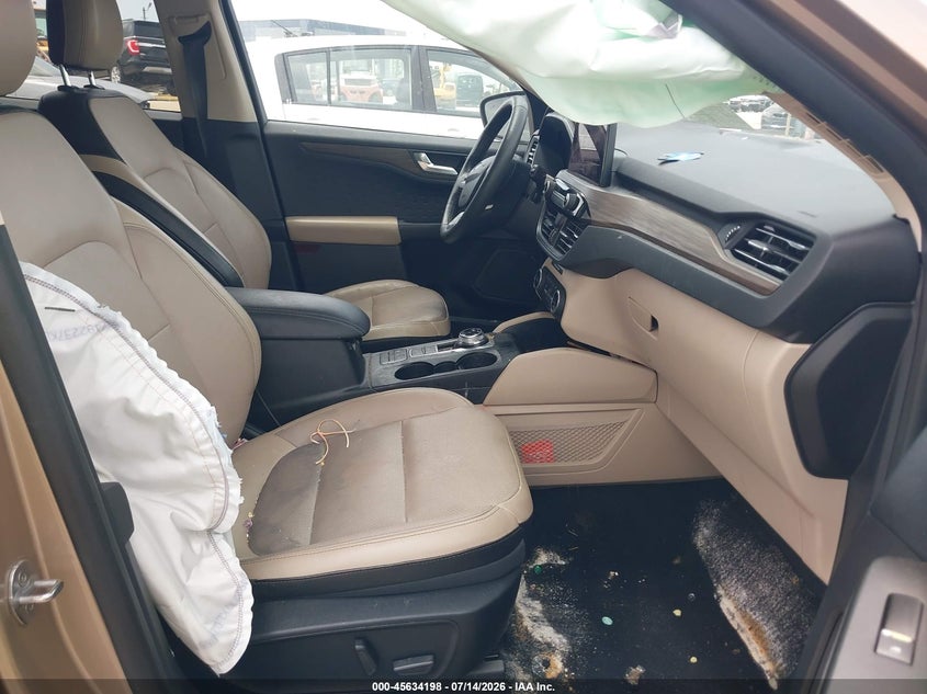 2020 FORD ESCAPE auction photo 5