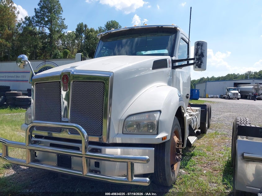 1XKZDP9X0KJ248481 2019 Kenworth T880 photo 1
