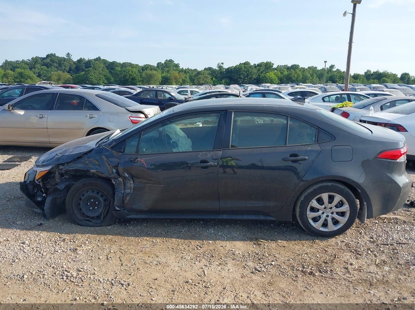 TOYOTA COROLLA - zdjęcie 14