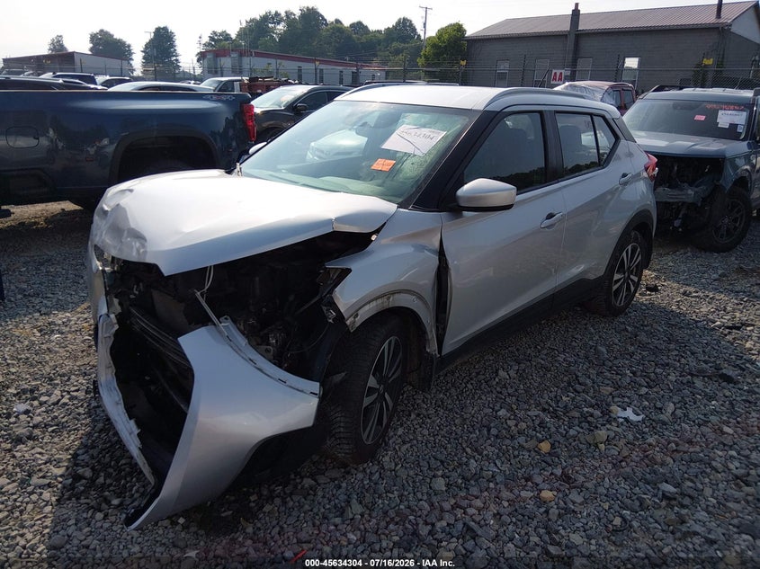 2018 Nissan Kicks Sv VIN: 3N1CP5CU4JL536378 Lot: 45634304
