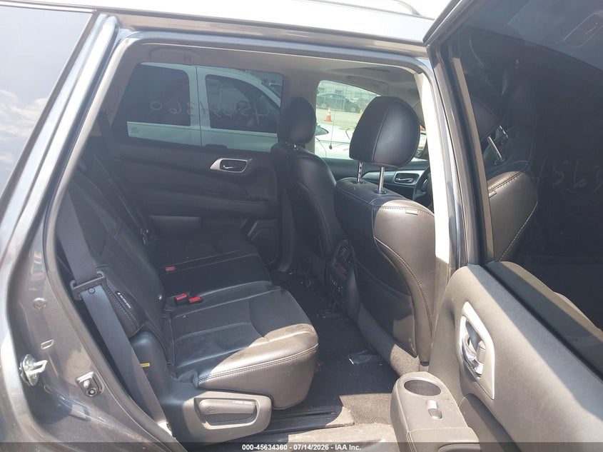 2019 NISSAN PATHFINDER auction photo 8