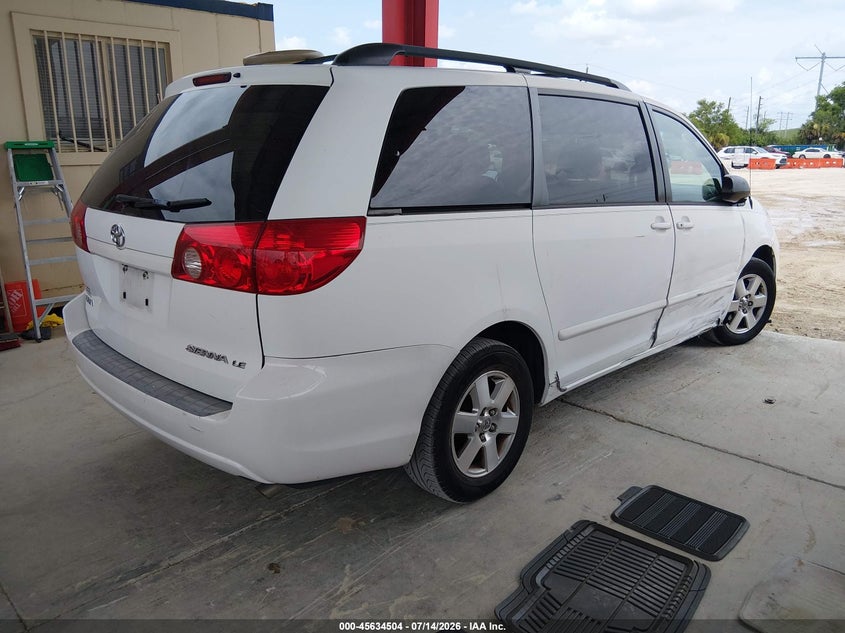 2008 TOYOTA SIENNA auction photo 4