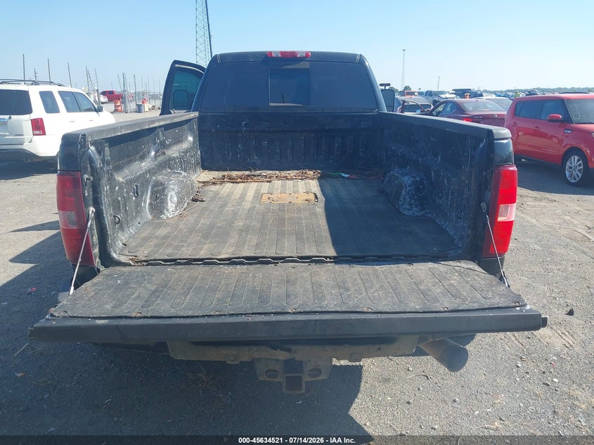 2013 GMC Sierra 3500Hd Denali VIN: 1GT426C85DF103854 Lot: 45634521