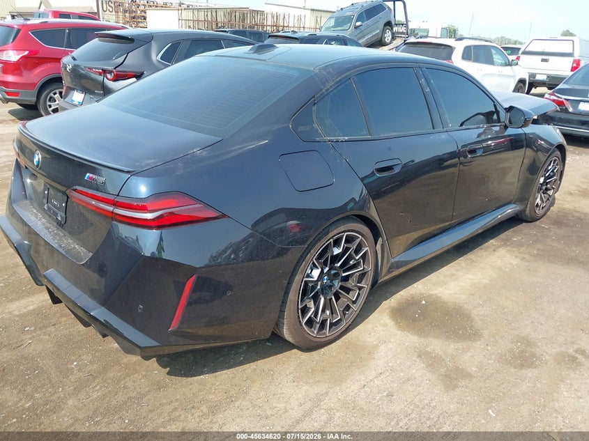 Vin: wbs83fk08tcv74108, lot: 46133121, bmw m5 20264