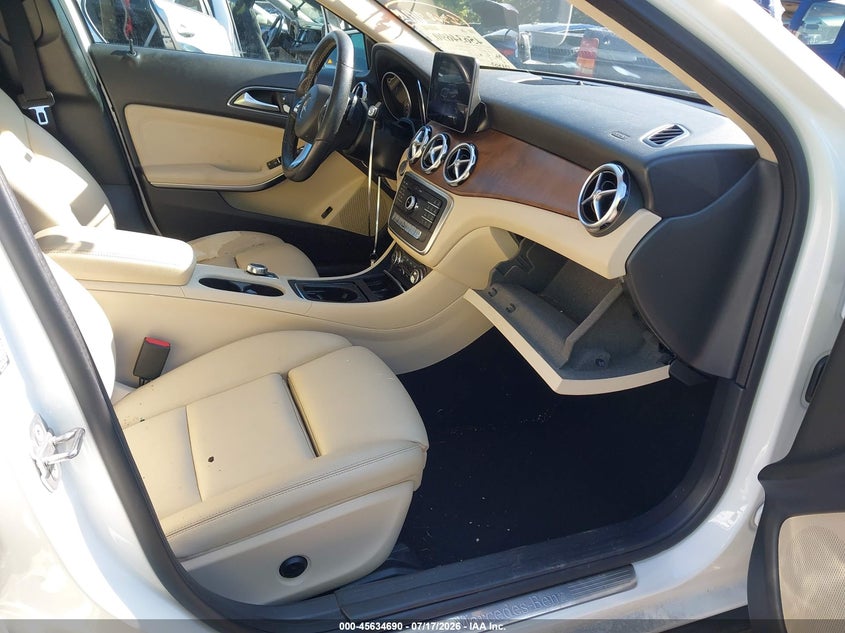 2019 MERCEDES-BENZ GLA 250 auction photo 5