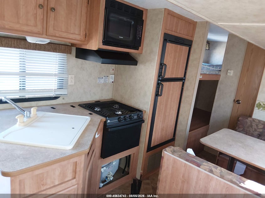 2008 KEYSTONE RV SPRINGDALE 267BHSSR TRAVEL TRAILER auction photo 8