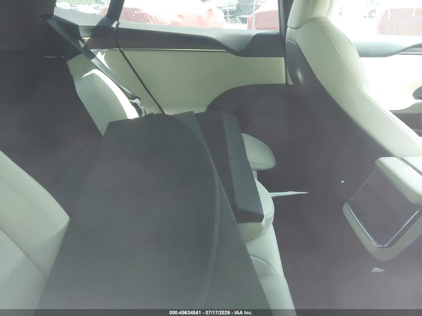 2022 Tesla Model S Dual Motor All-Wheel Drive VIN: 5YJSA1E5XNF463269 Lot: 45634841