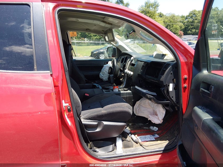 2010 TOYOTA TUNDRA auction photo 5
