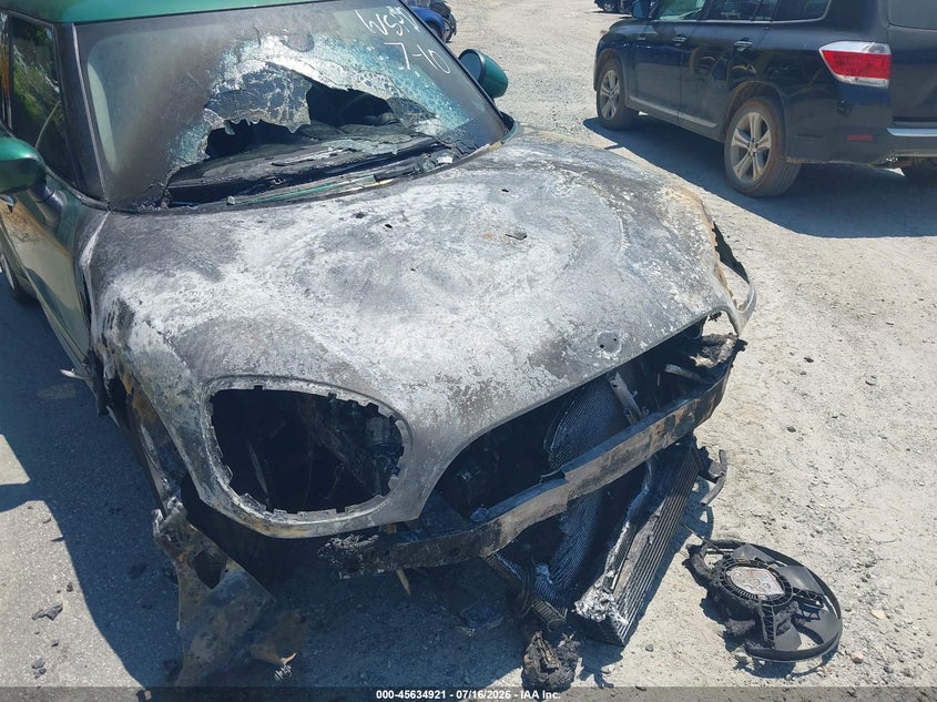 2020 MINI COUNTRYMAN auction photo 6