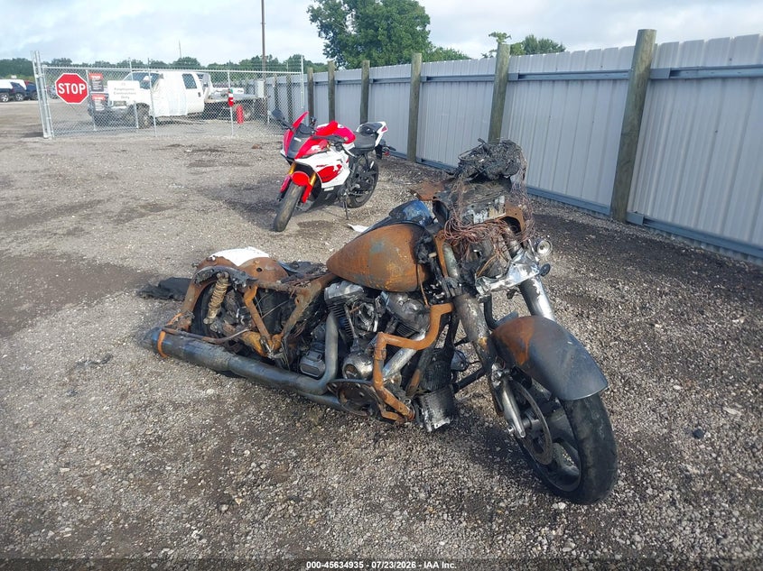2023 HARLEY-DAVIDSON FLHX  (VIN: 1HD1KBC13PB634091)