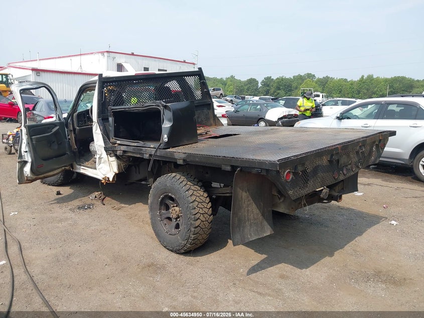 2007 CHEVROLET SILVERADO 2500HD CLASSIC auction photo 3