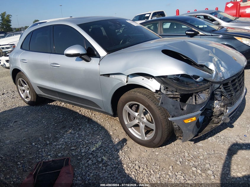 2017 PORSCHE MACAN auction photo 1