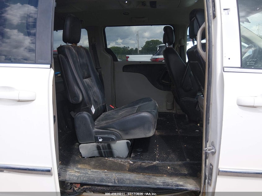 2013 Chrysler Town & Country Touring VIN: 2C4RC1BG0DR566444 Lot: 45635011