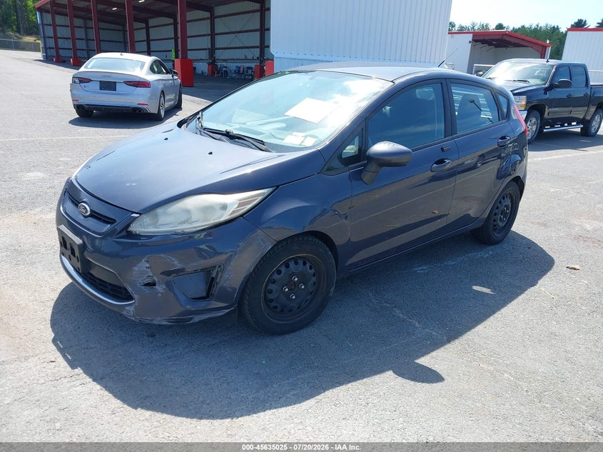 Vin: 3fadp4ej0cm197944, lot: 46133526, ford fiesta se 20122