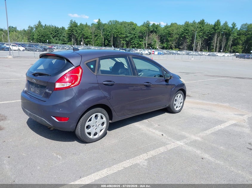 Vin: 3fadp4ej0cm197944, lot: 46133526, ford fiesta se 20124